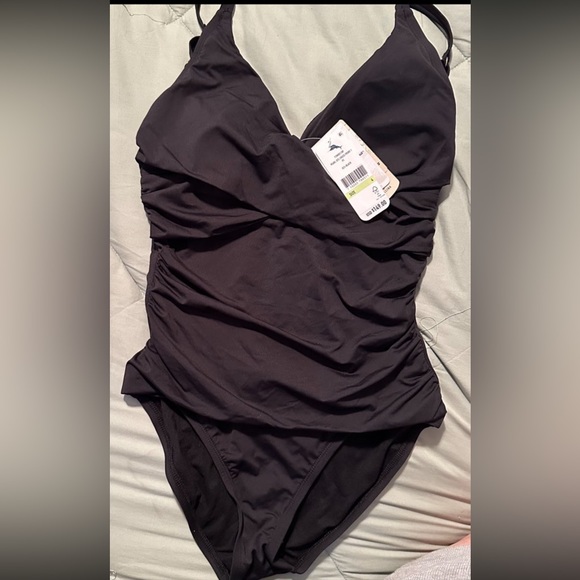 Tommy Bahamas Pearl One Piece Swimsuit - Picture 5 of 8